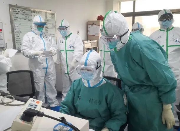 Coronavirus: de ce oamenii iau tot mai multe boli grave de la animale