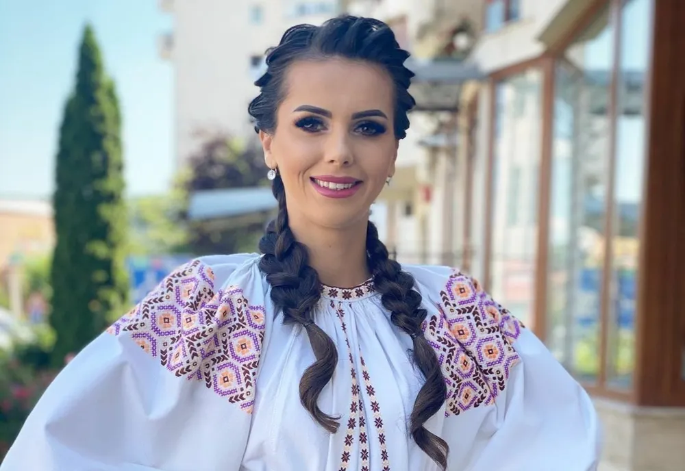 Georgiana Lobonț își strigă disperarea: „Din păcate, copiii și soțul sunt blocați în Dubai. Stau ca pe spini”