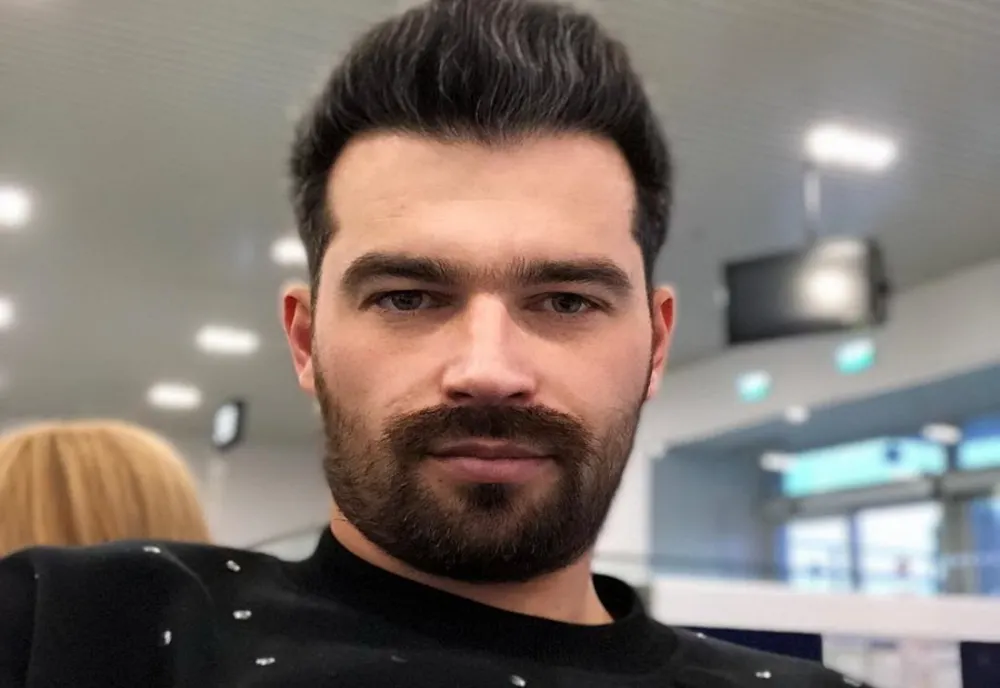 Bogdan Buta se retrage din echipa festivalului Untold în urma acuzațiilor de întreținere de relații sexuale cu minori