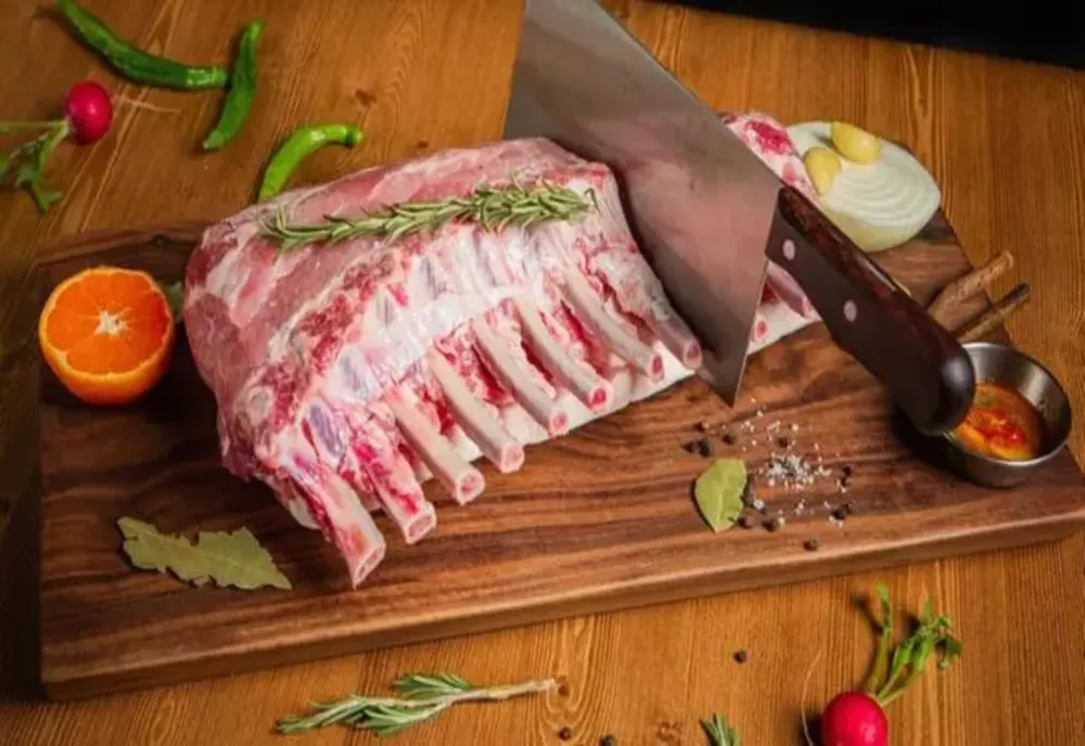 Cine nu ar trebui să consume carne de miel de Paște