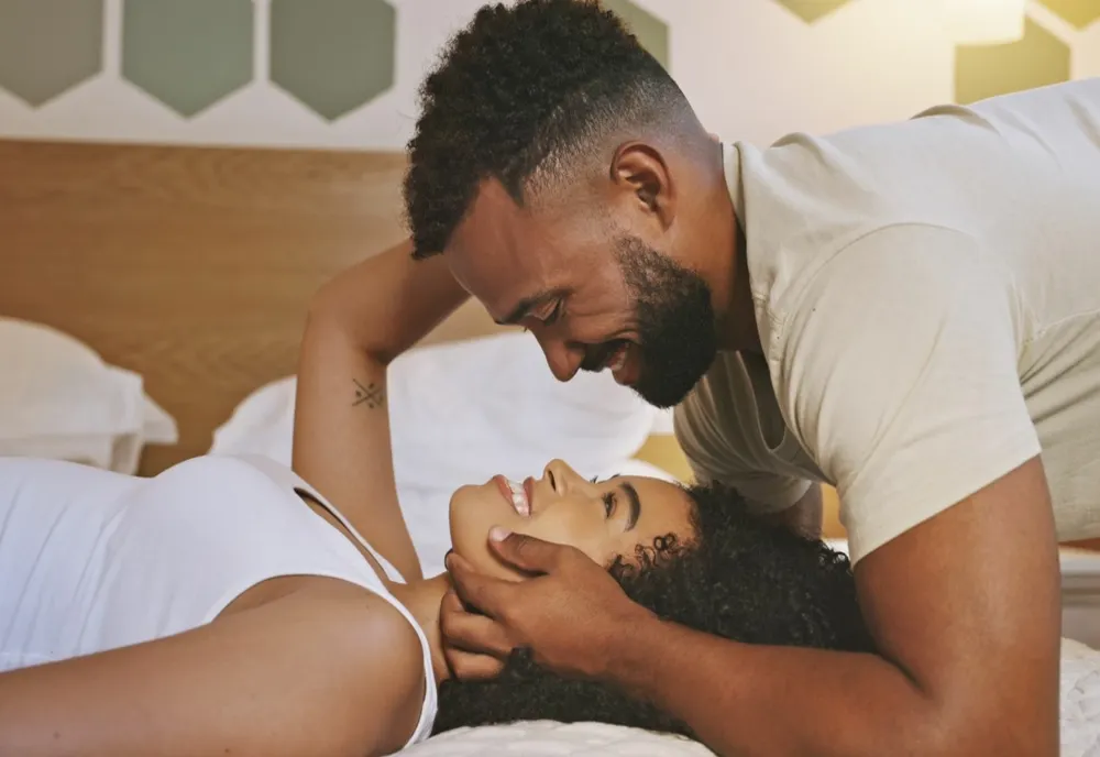 1% DINTRE OAMENI NU AU RELAȚII SEXUALE. NOI CERCETĂRI ARATĂ CĂ AR PUTEA FI PARȚIAL GENETIC