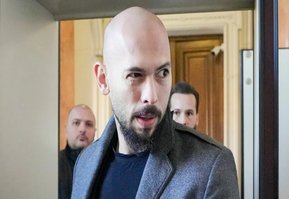 Andrew Tate reacționează la miniseria Netflix „Adolescence” unde este făcut responsabil de radicalizarea tinerilor