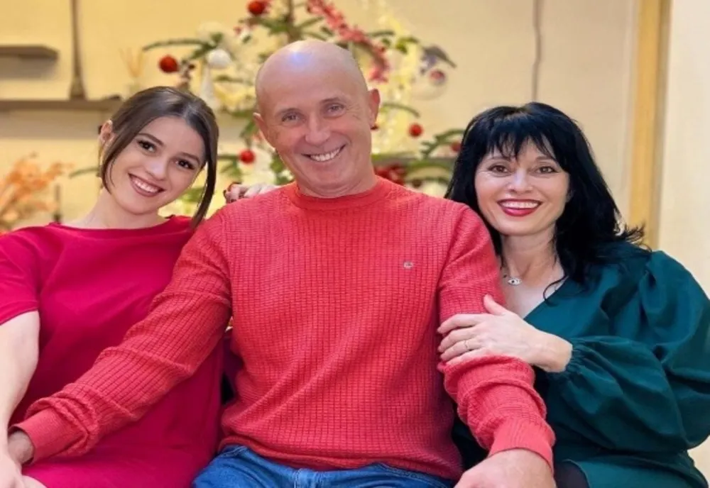Mugur Mihăescu va deveni bunic. Fiica sa, Ivona, este însărcinată cu primul copil