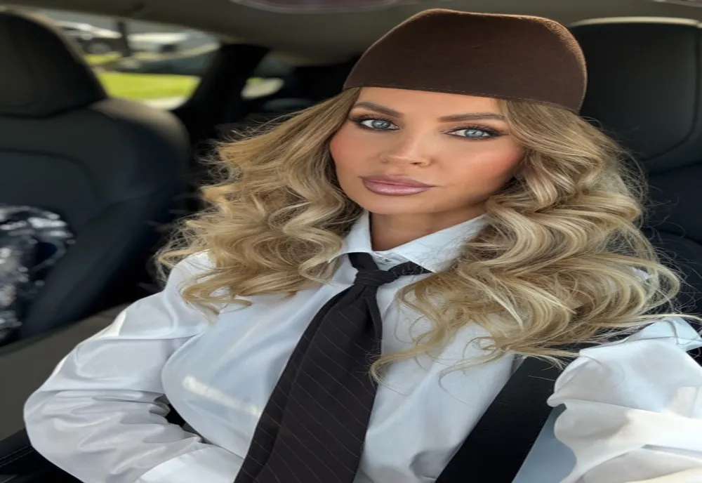 Cum arată Andreea Bănică brunetă, după ce toată viața a fost blondă