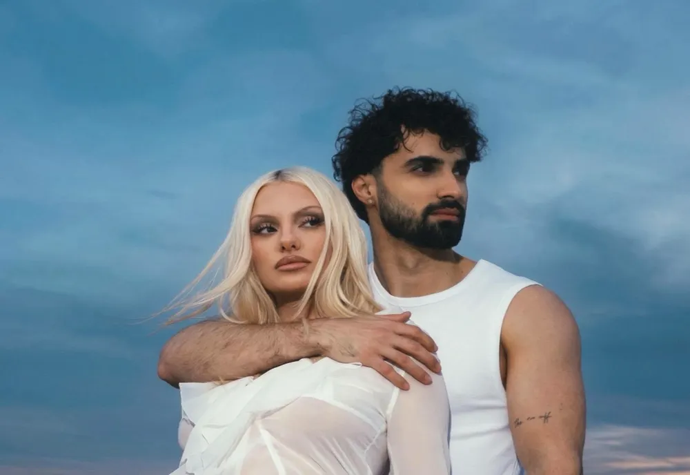 Alexandra Stan a publicat o poză cu burtica de gravidă și a dezvăluit sexul bebelușului