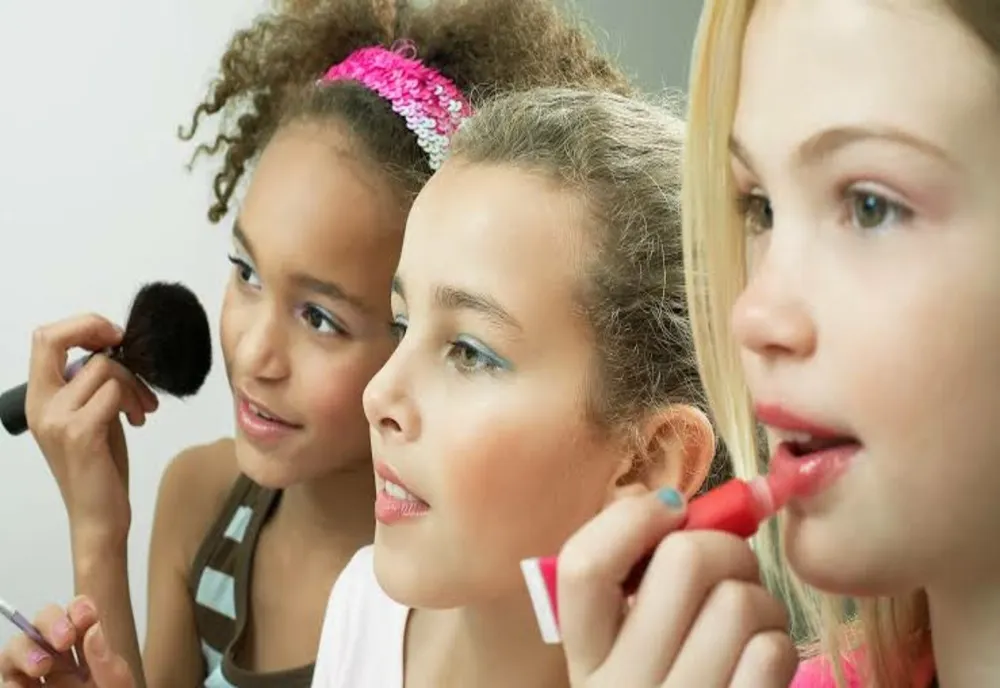 Ce este cosmeticorexia, noua obsesie de skincare de pe TikTok