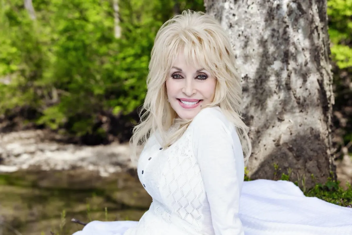 Legendara cântăreață americană Dolly Parton a murit la 80 de ani