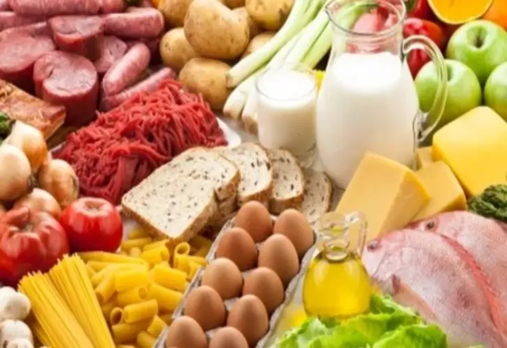 Alimentația corectă ne ajută să slăbim. Ce rol are sportul