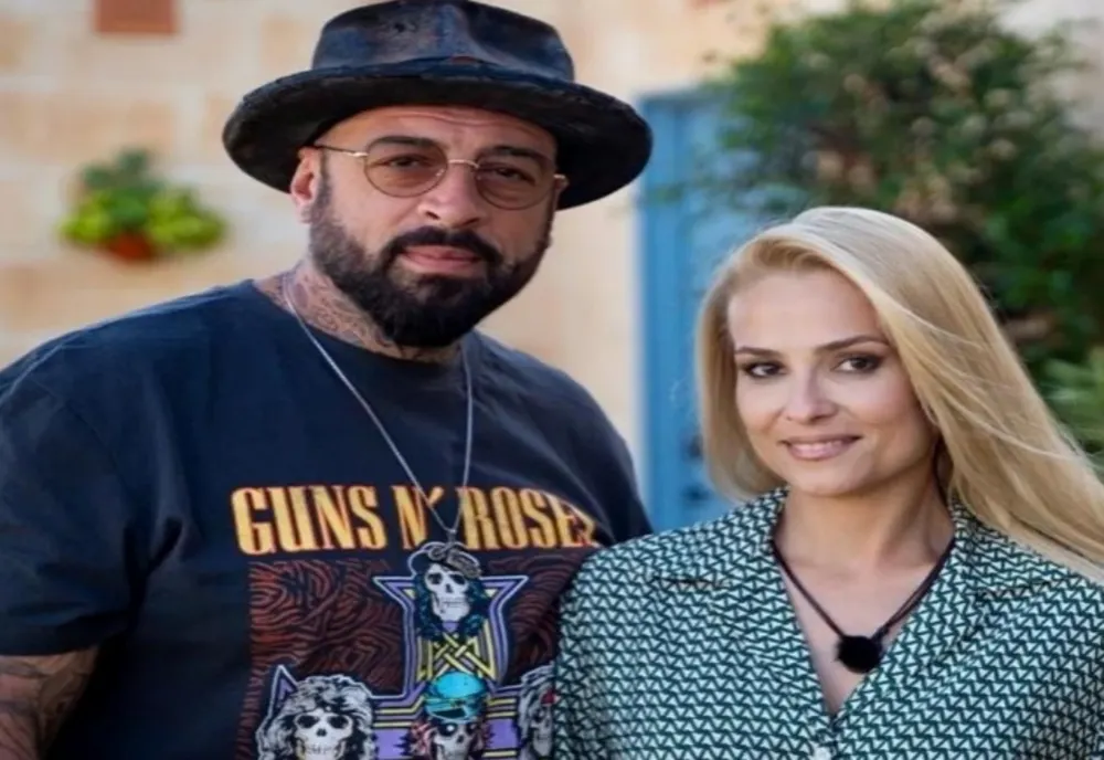 CRBL nu regretă divorțul de Elena. În ce relații a rămas cu fosta soție