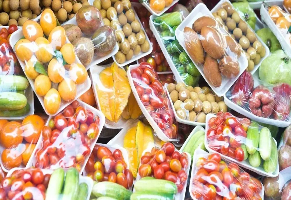 Avertisment: ambalajele din plastic reciclat pot elibera substanțe toxice în alimente