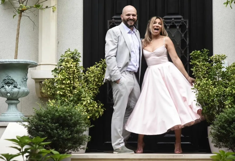 Lora și Ionuț Ghenu divorțează? Artista rupe tăcerea după ce a mers singură la nunta Andreei Bălan