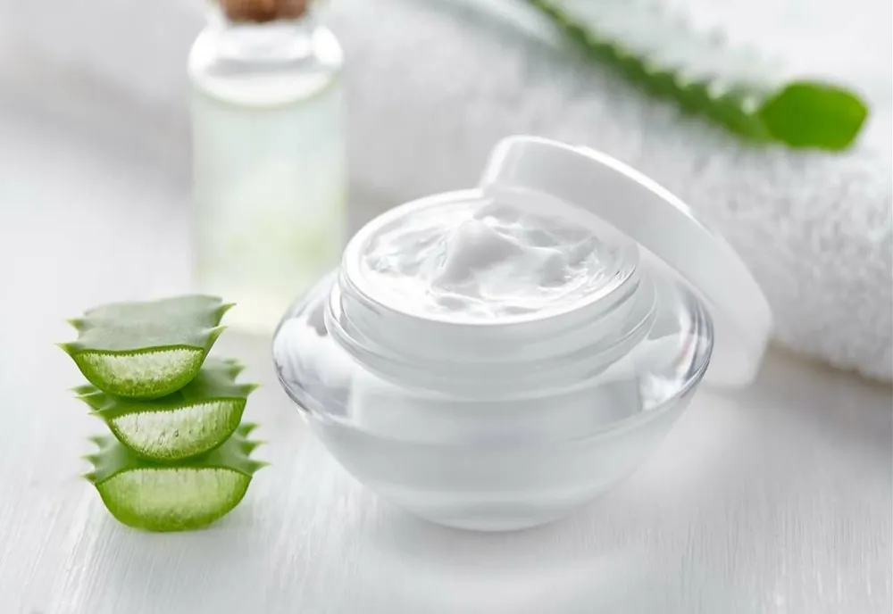 Cum prepari cea mai hidratantă cremă after-sun de casă cu doar patru ingrediente