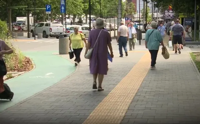 Pensionarii din toată țara cer restituirea banilor pentru CASS