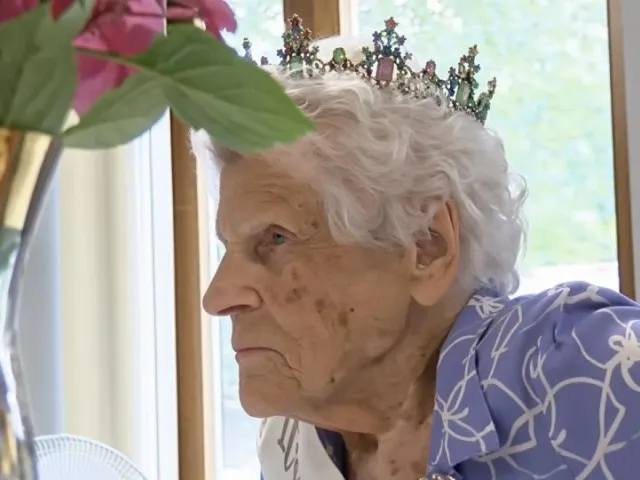 Cea mai vârstnică persoană din lume, Ethel Caterham, împlineşte 117 ani: „Am avut parte de multe premiere anul acesta”