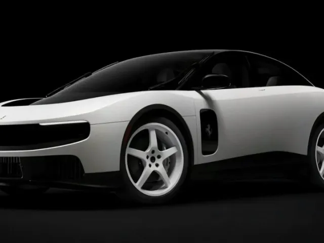 Un exemplar unic al modelului electric Ferrari Luce, vândut cu 40 de milioane de dolari la o licitație caritabilă