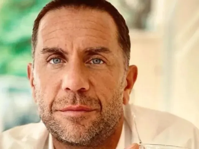 Doliu în muzică! Cântărețul Giorgos Mazonakis a murit la 54 de ani. Anchetă uriașă la Atena