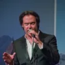 Charley Ottley restaurează centrul de vizitare original din Şirnea, primul sat turistic din România