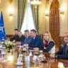 Grupul parlamentar PACE - Întâi România: „Înainte de a tăia bursele sociale în vacanță, Guvernul să reducă subvențiile partidelor”